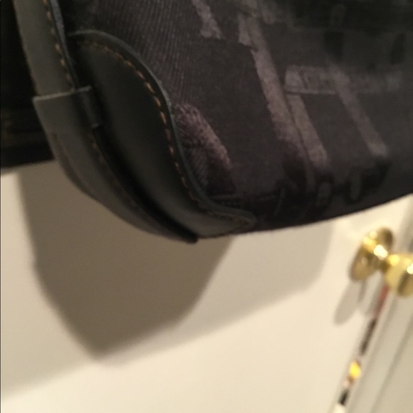 Etienne Aigner Crossbody purse/bag - Picture 4 of 4